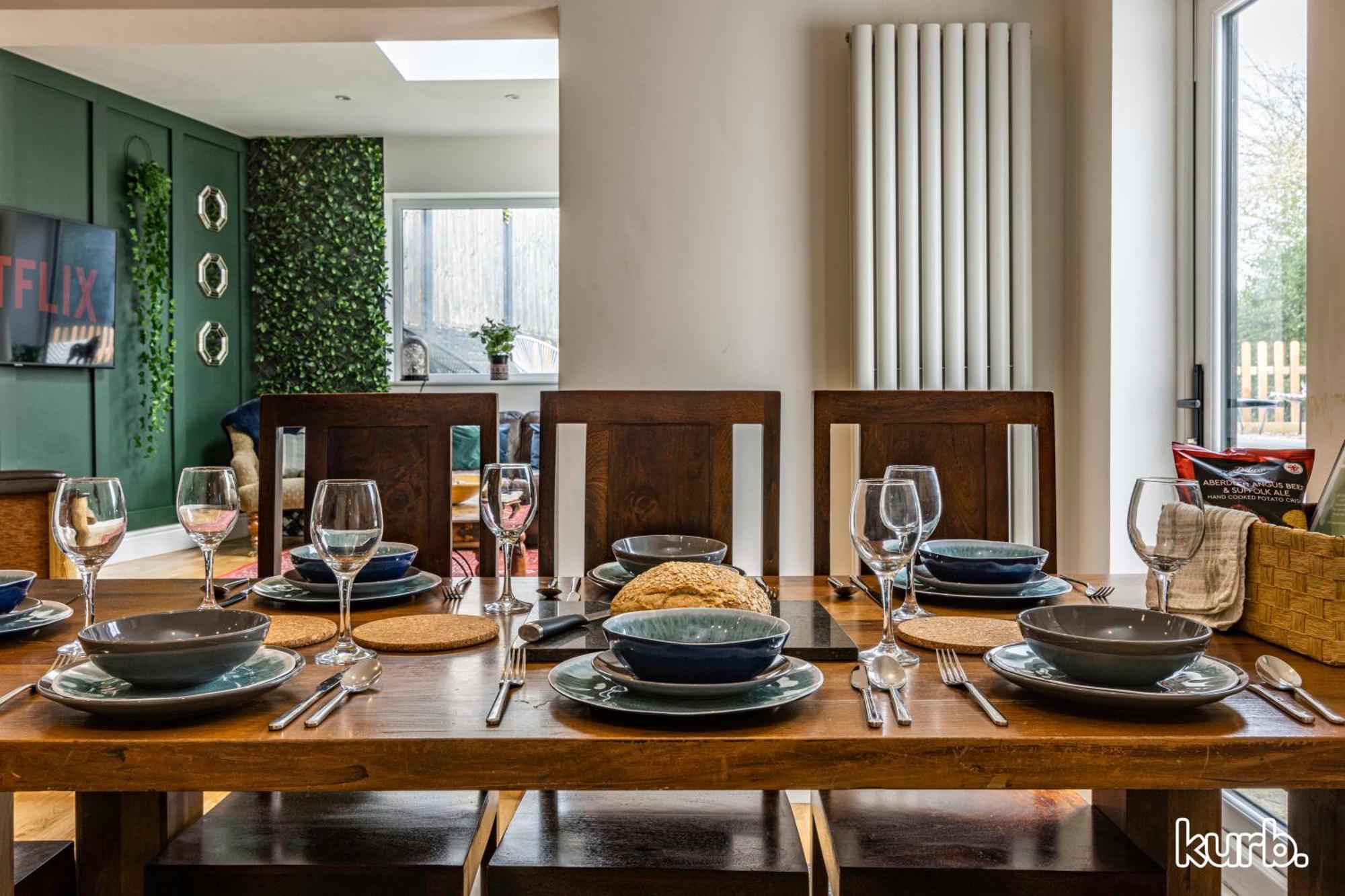 Holiday home Carlton Hill House - 5 Bedroom House With Parking